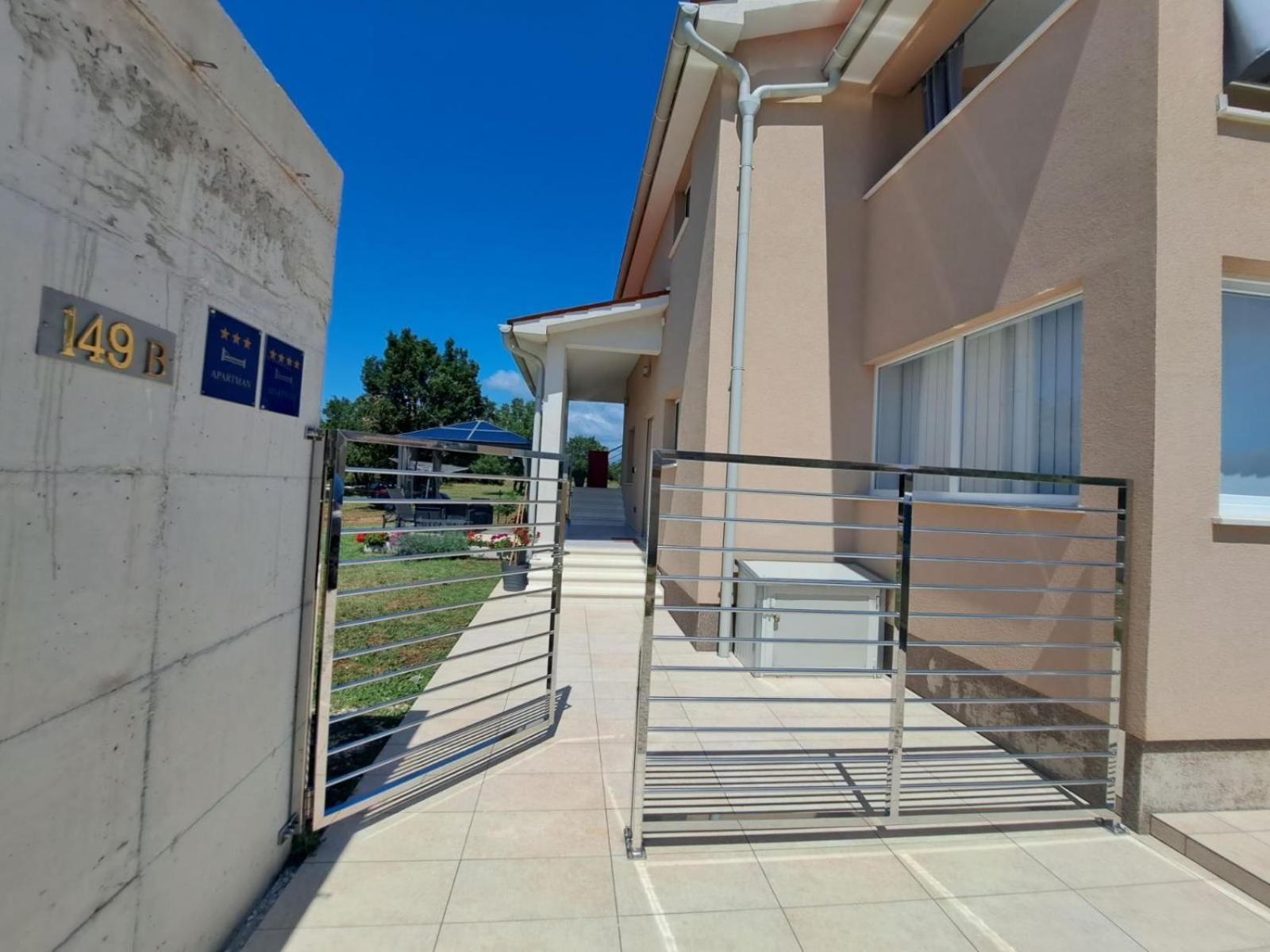 Apartmani Danica Vodnjan Bagian luar foto