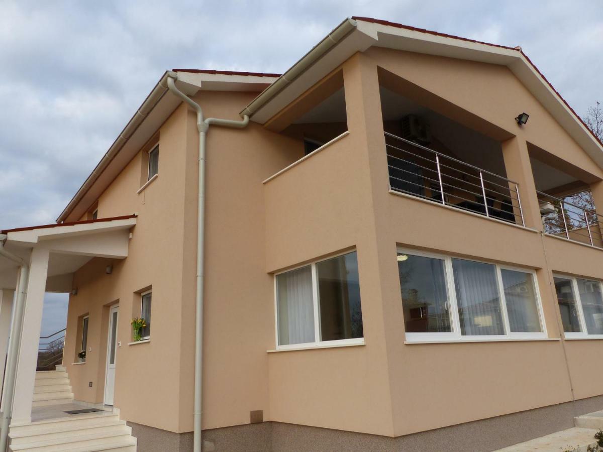 Apartmani Danica Vodnjan Bagian luar foto