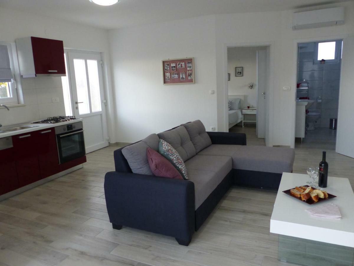 Apartmani Danica Vodnjan Bagian luar foto